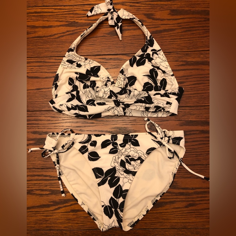 Robin Piccone 2 piece bikini